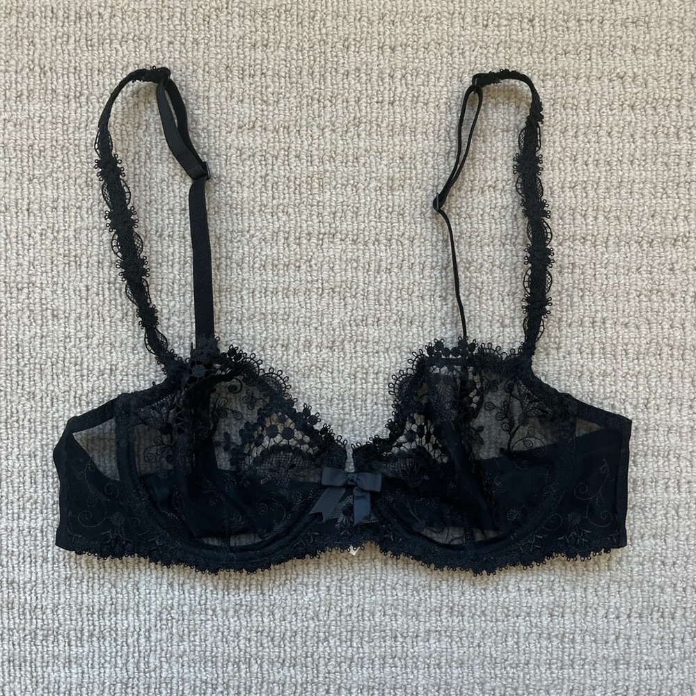 Simone Pérèle black sheer lace Demi bra / goth / grunge